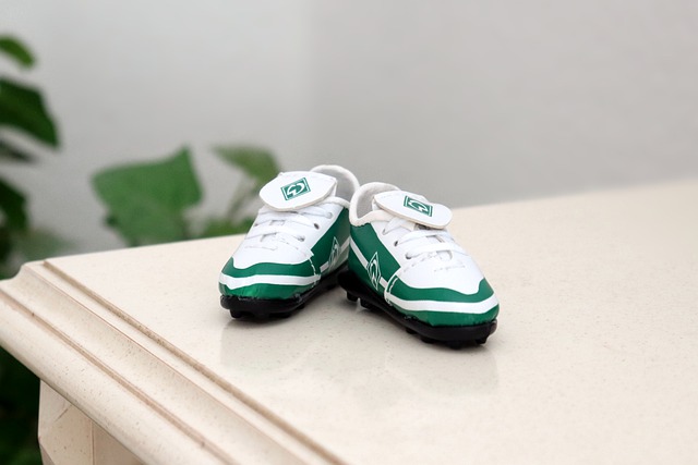 居莱尔贴脸挑衅，索博社媒回击：你只为皇马踢了1088分钟.